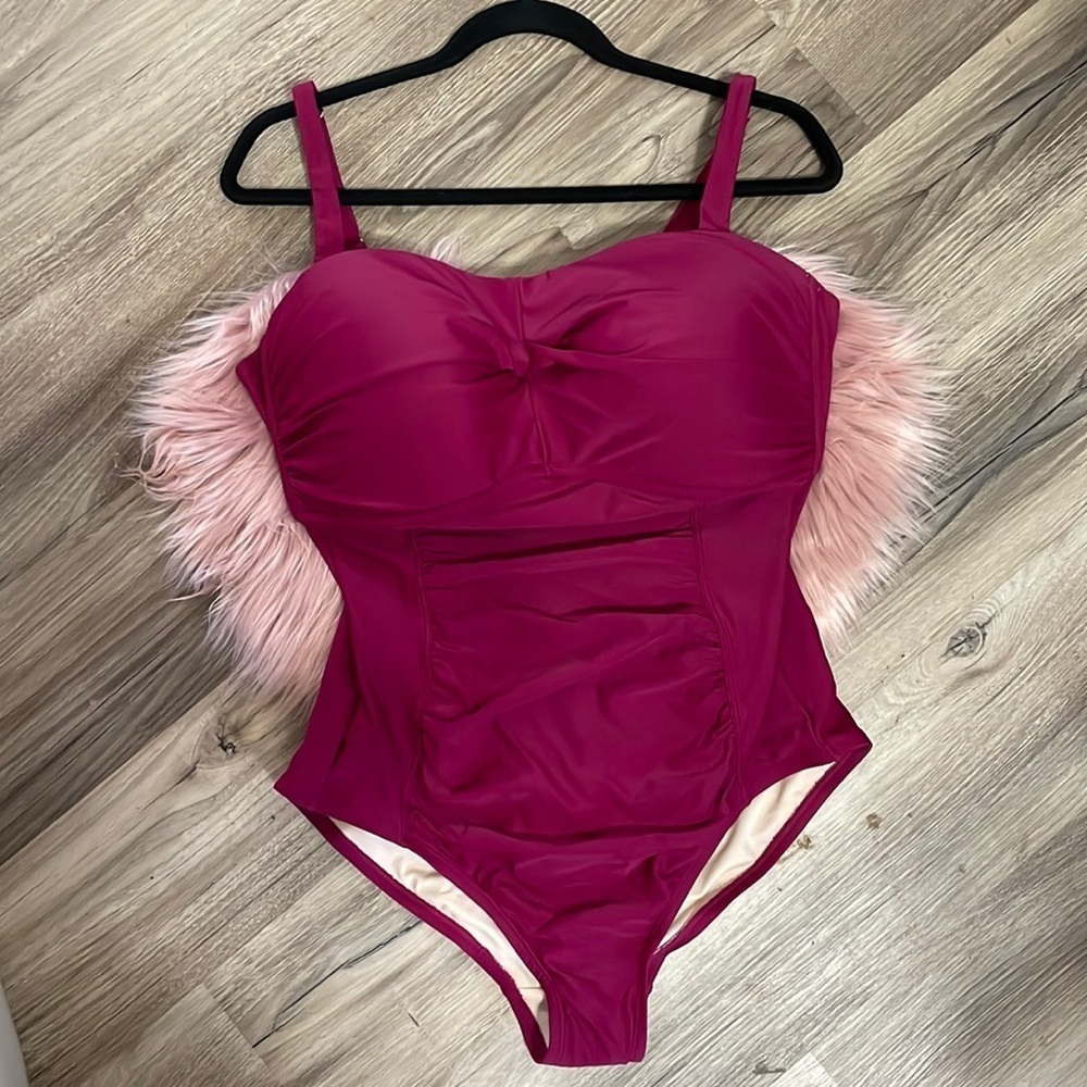 Merona burgundy swimsuit one piece size 40D